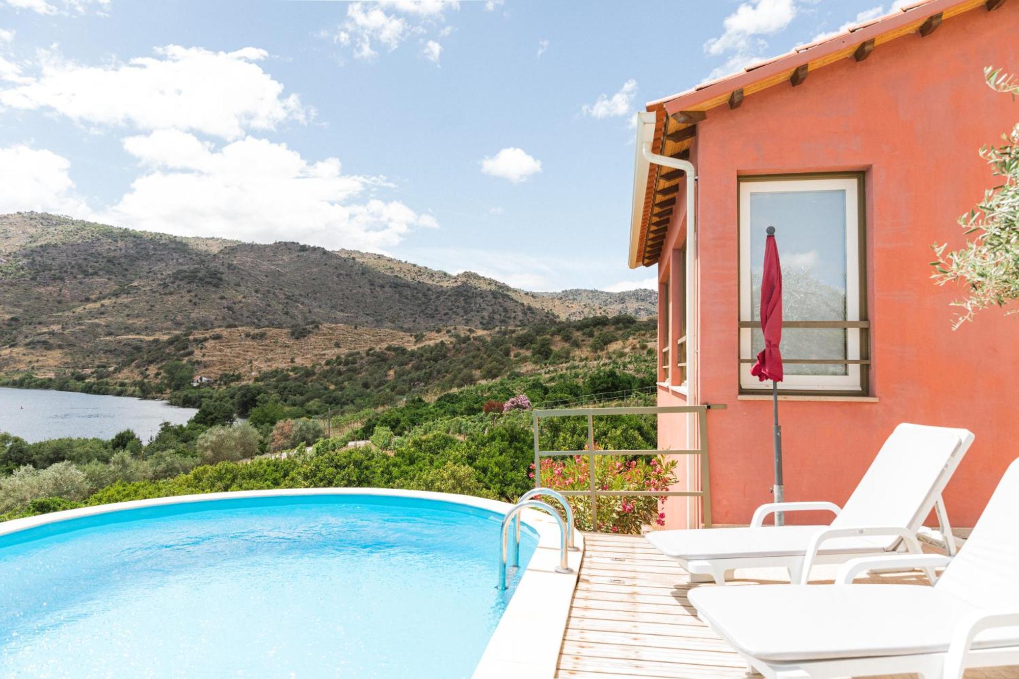 Olhares Do Douro Guest House Torre De Moncorvo Exterior foto