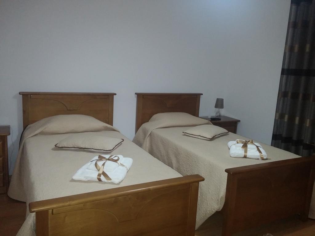 Olhares Do Douro Guest House Torre De Moncorvo Exterior foto